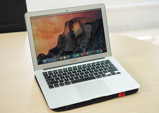 Chiếc Macbook 2015 12 inch air phong cách mới